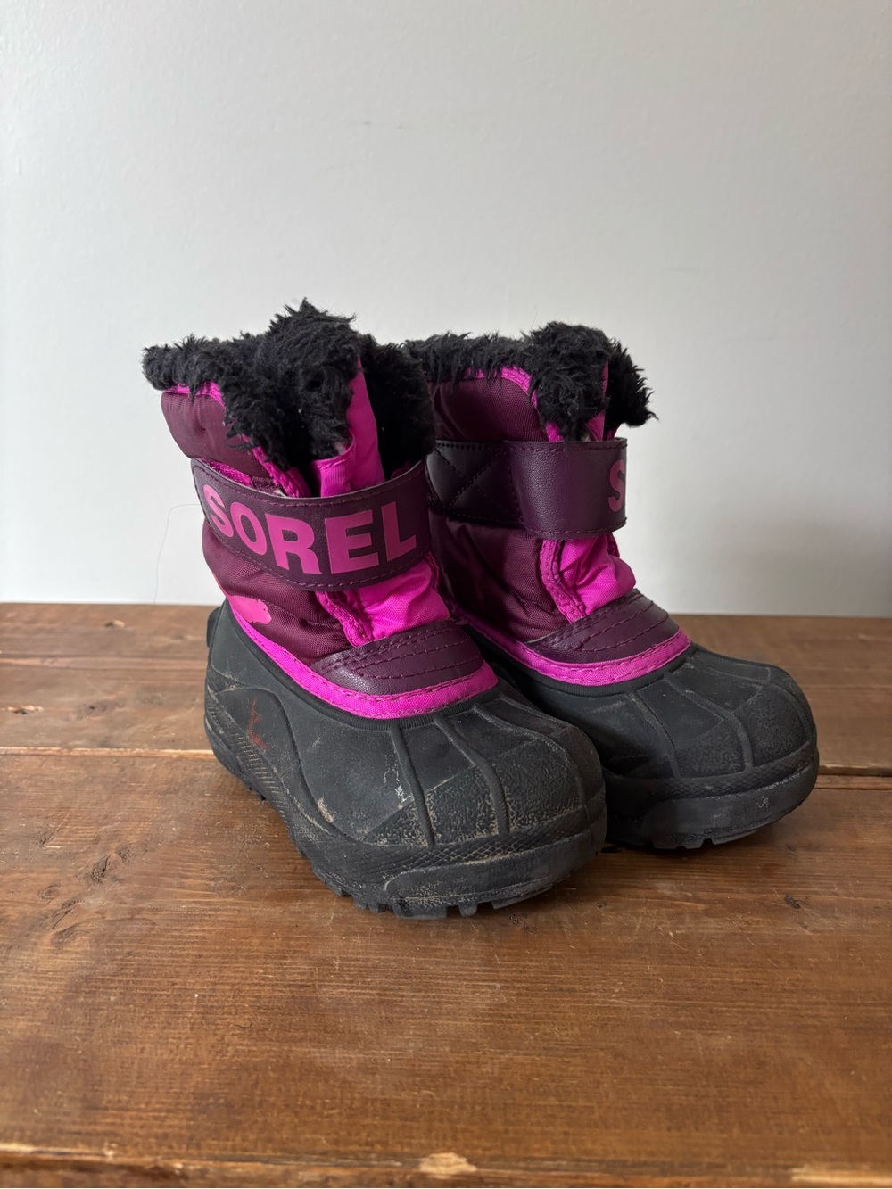 Sorel Snow Commander Kids' Purple Winter Snow Boots Size 8